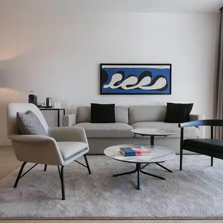 アンフォラ グランド ビーチ フヴァル