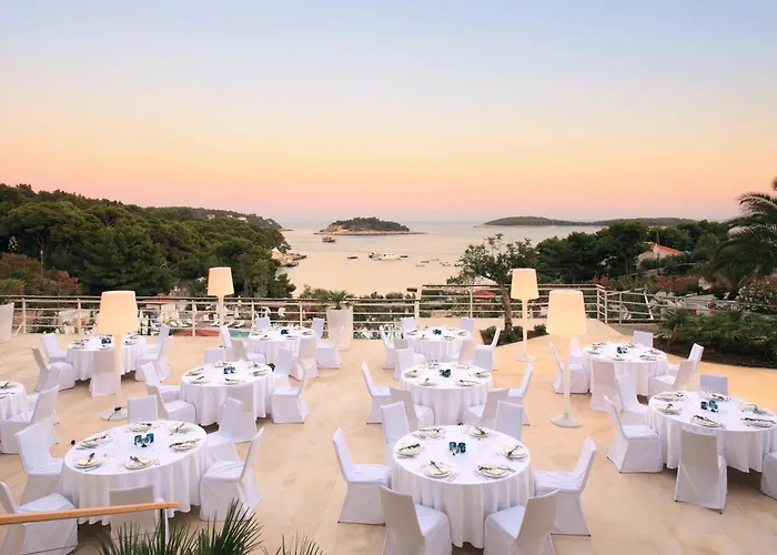 Amfora Hvar Grand Hvar Town