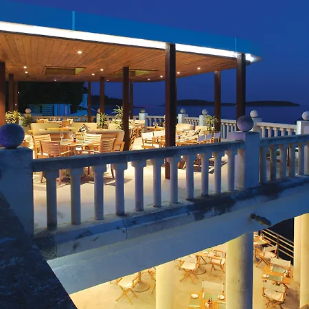 Szálloda Amfora Hvar Grand