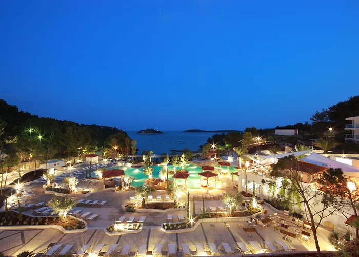 Hotel Amfora Hvar Grand 4*